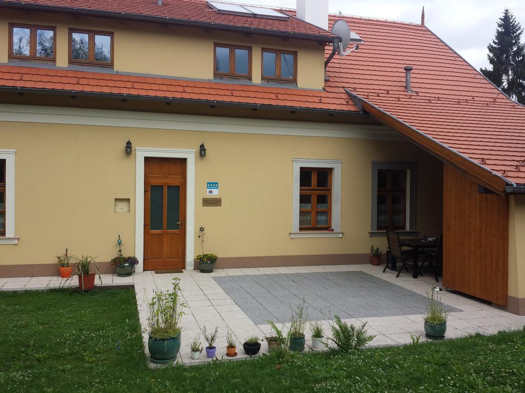 Villa Luef Moenichkirchen Exterior photo